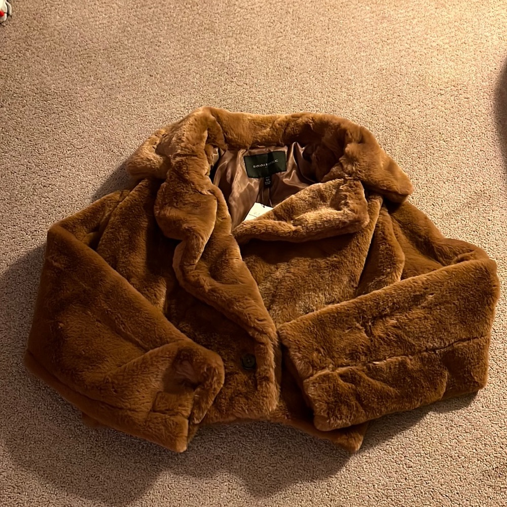 Brown faux fur cropped jacket